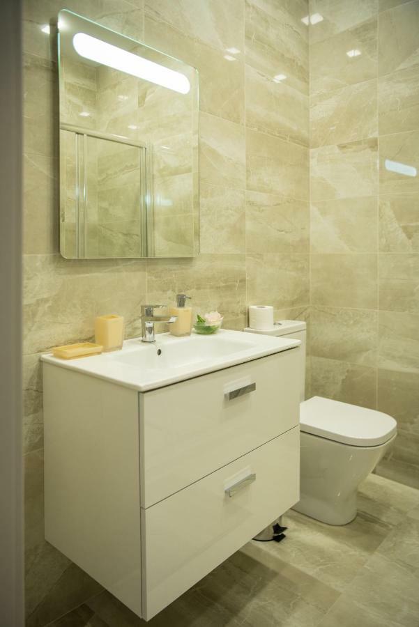 Sea Star Apartments Одесса Экстерьер фото