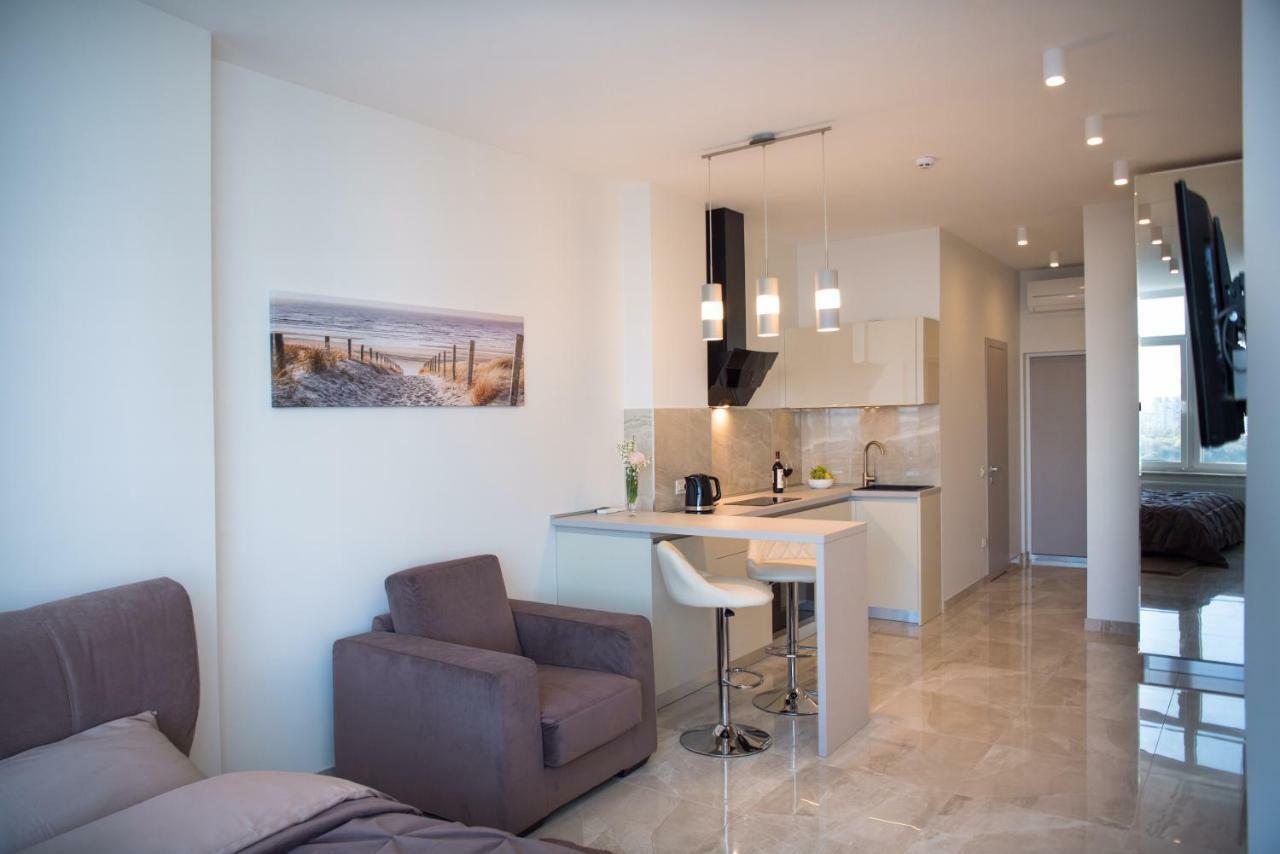 Sea Star Apartments Одесса Экстерьер фото