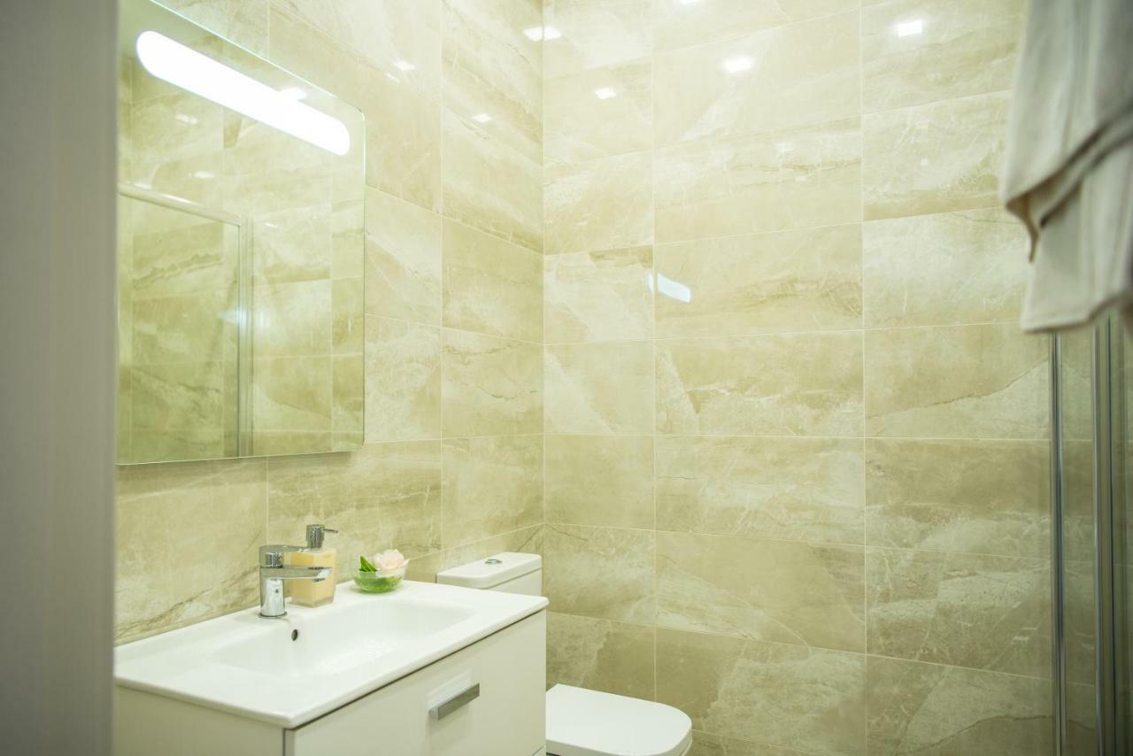 Sea Star Apartments Одесса Экстерьер фото