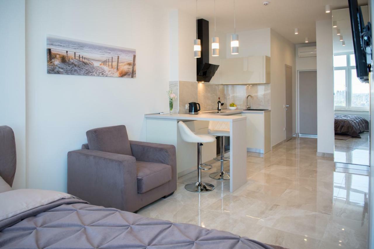 Sea Star Apartments Одесса Экстерьер фото