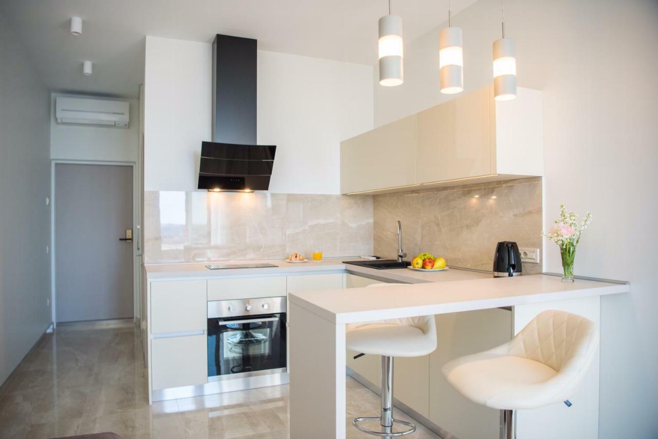 Sea Star Apartments Одесса Экстерьер фото